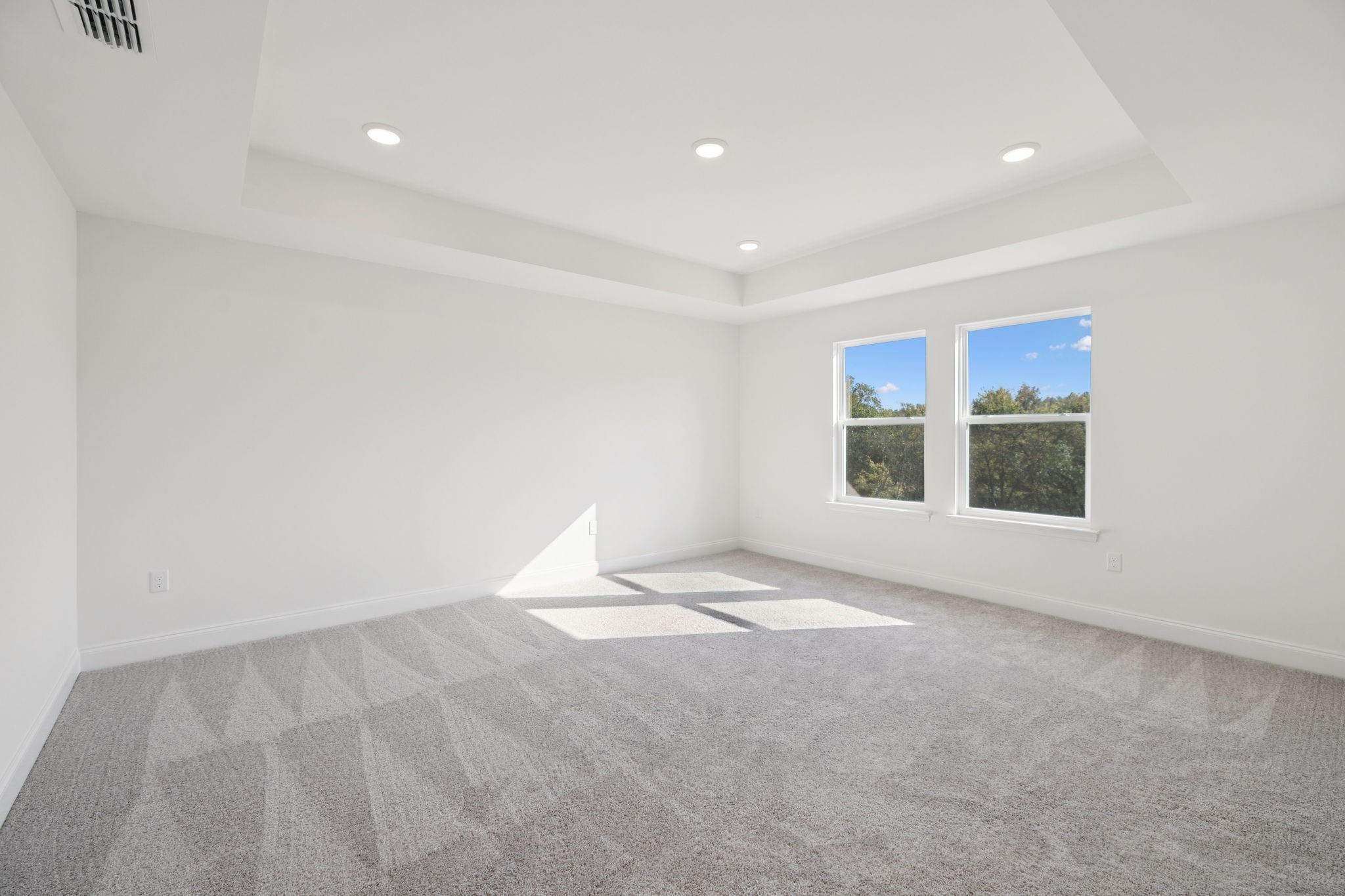 116 Dahlia Dr