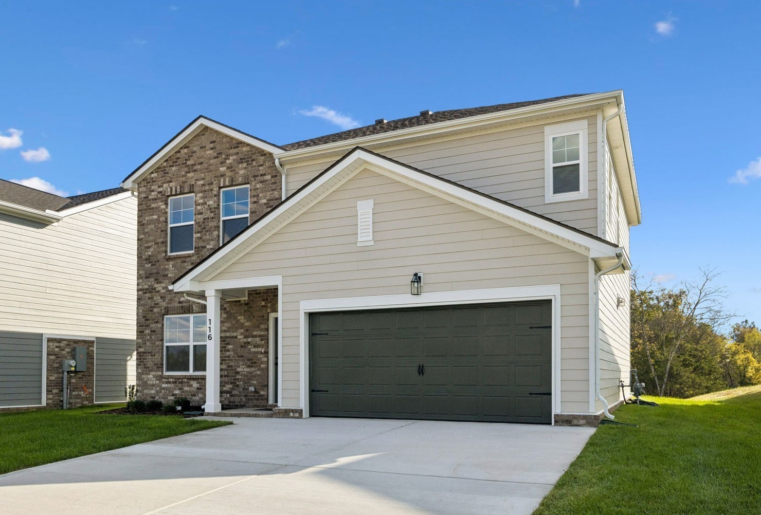 116 Dahlia Dr