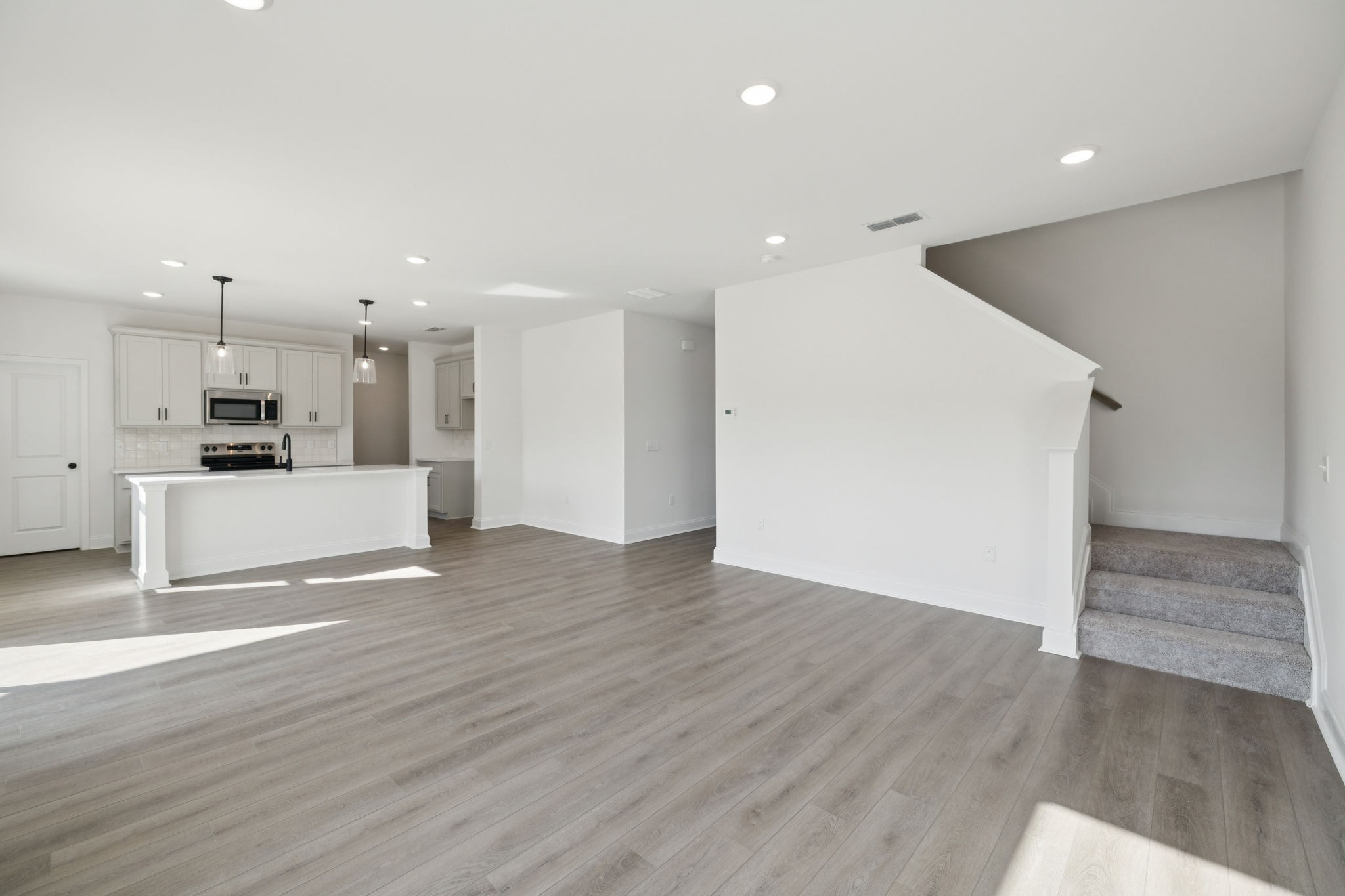 116 Dahlia Dr