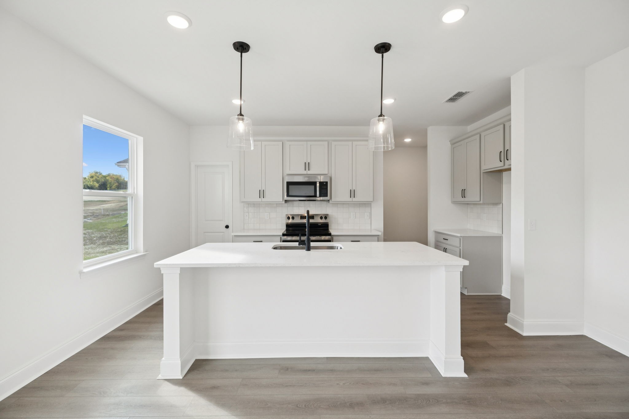 116 Dahlia Dr