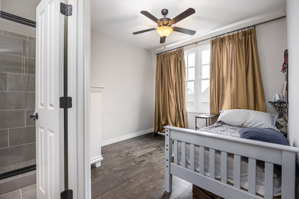 3043 Rural Plains Cir