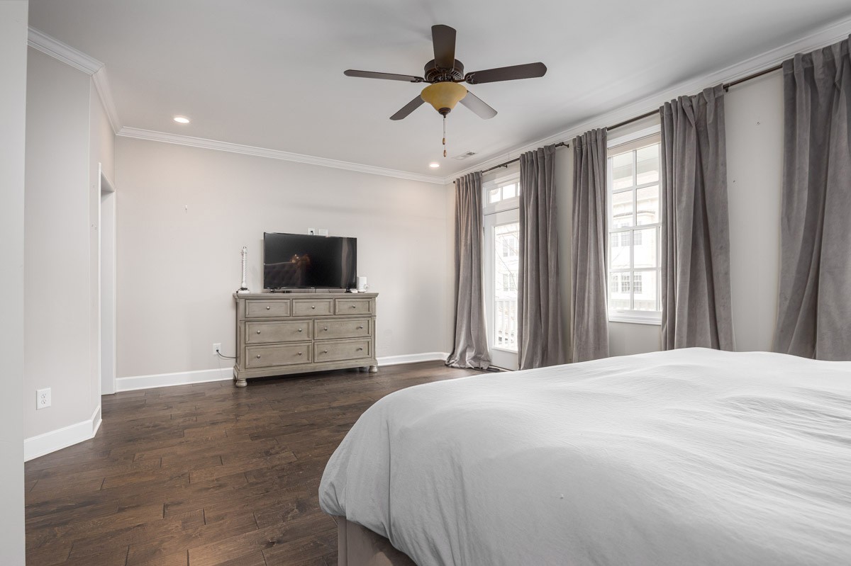 3043 Rural Plains Cir