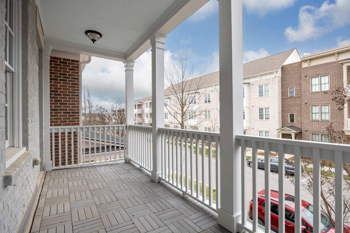 3043 Rural Plains Cir