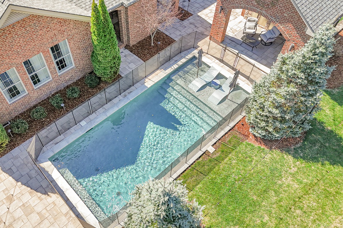 9504 Glenfiddich Trce