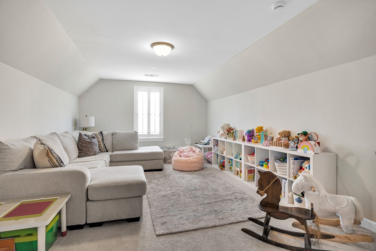 9504 Glenfiddich Trce