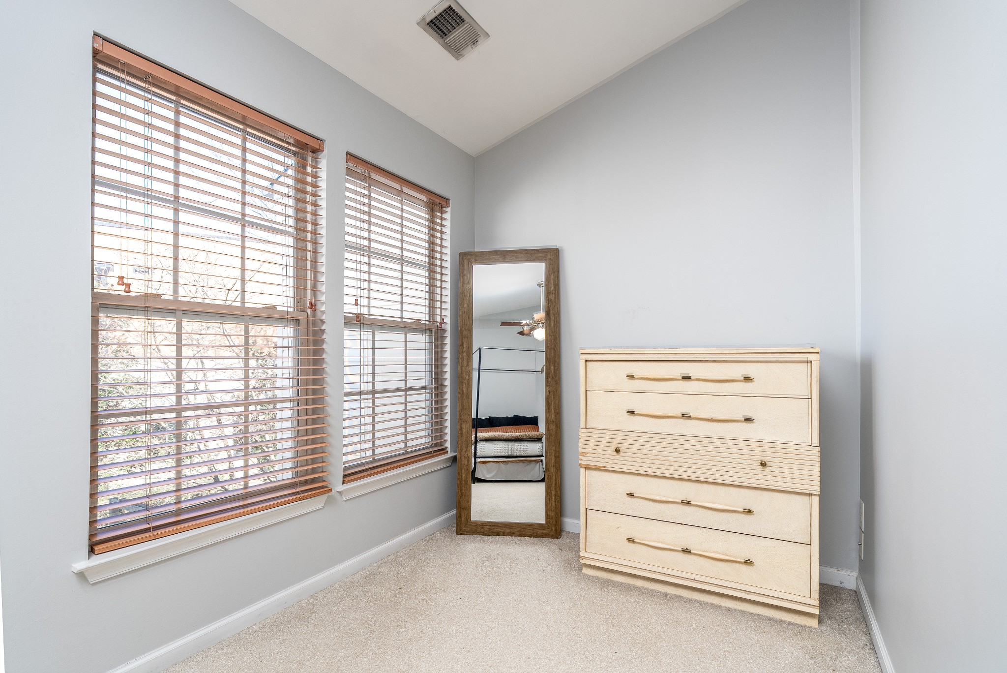 722 Huffine Manor Cir
