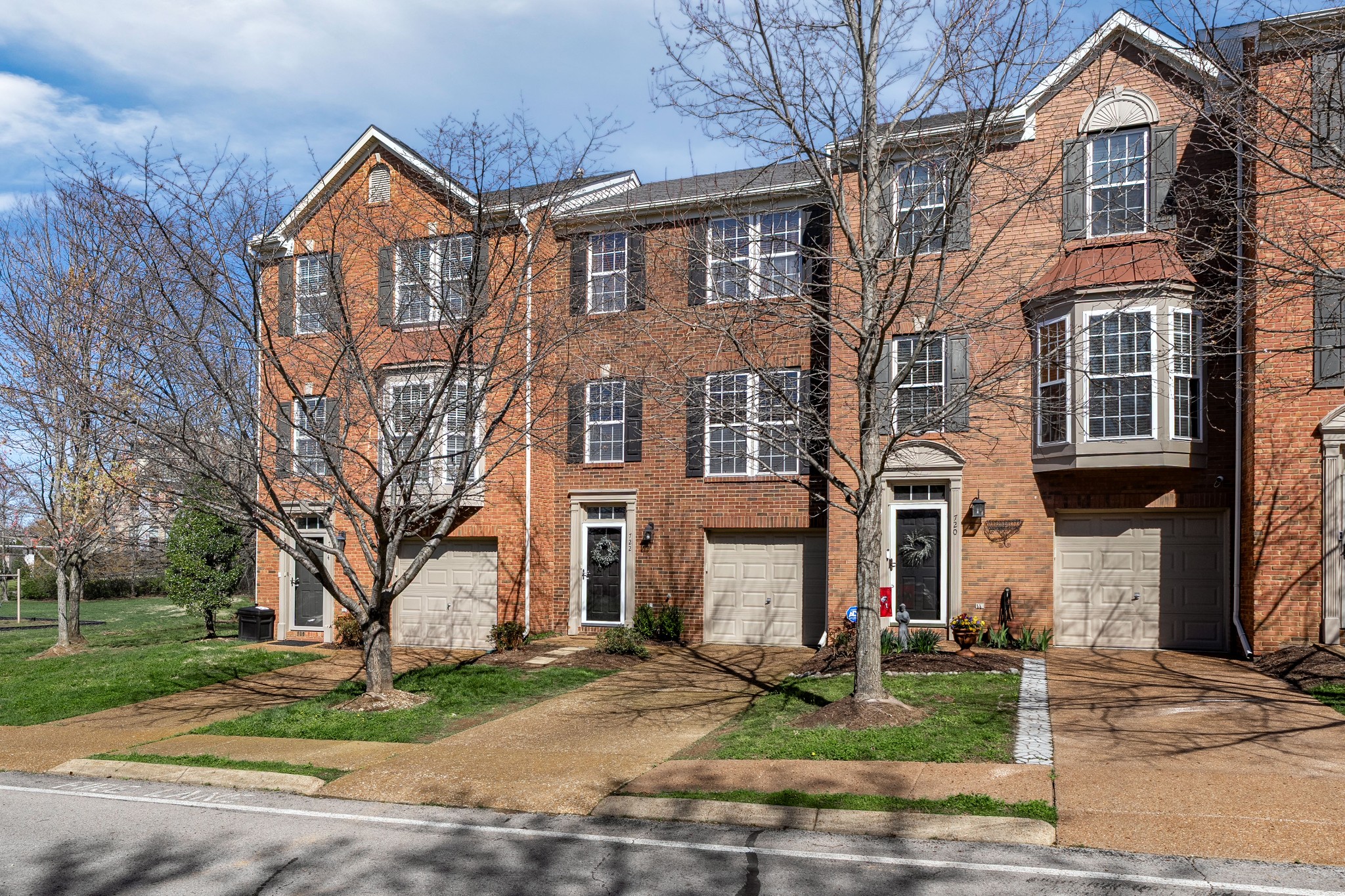 722 Huffine Manor Cir