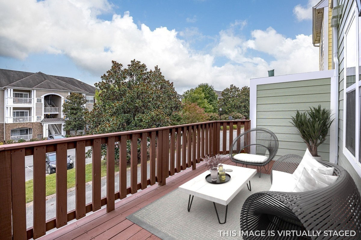 8222 Lenox Creekside Dr