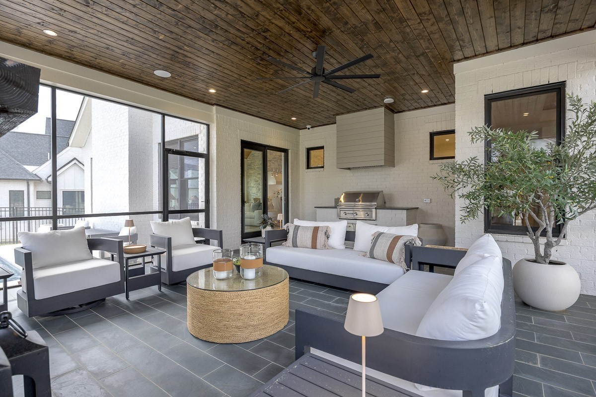 8126 Boiling Springs Place