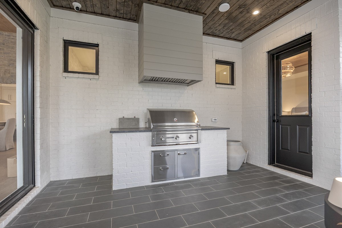 8126 Boiling Springs Place