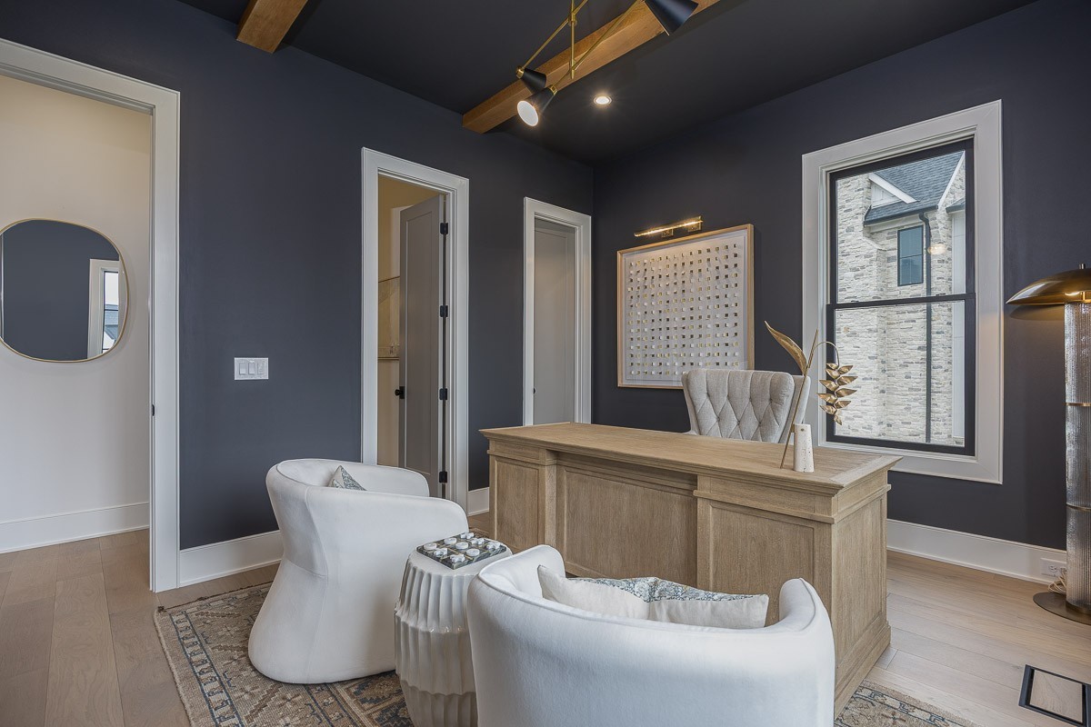 8126 Boiling Springs Place