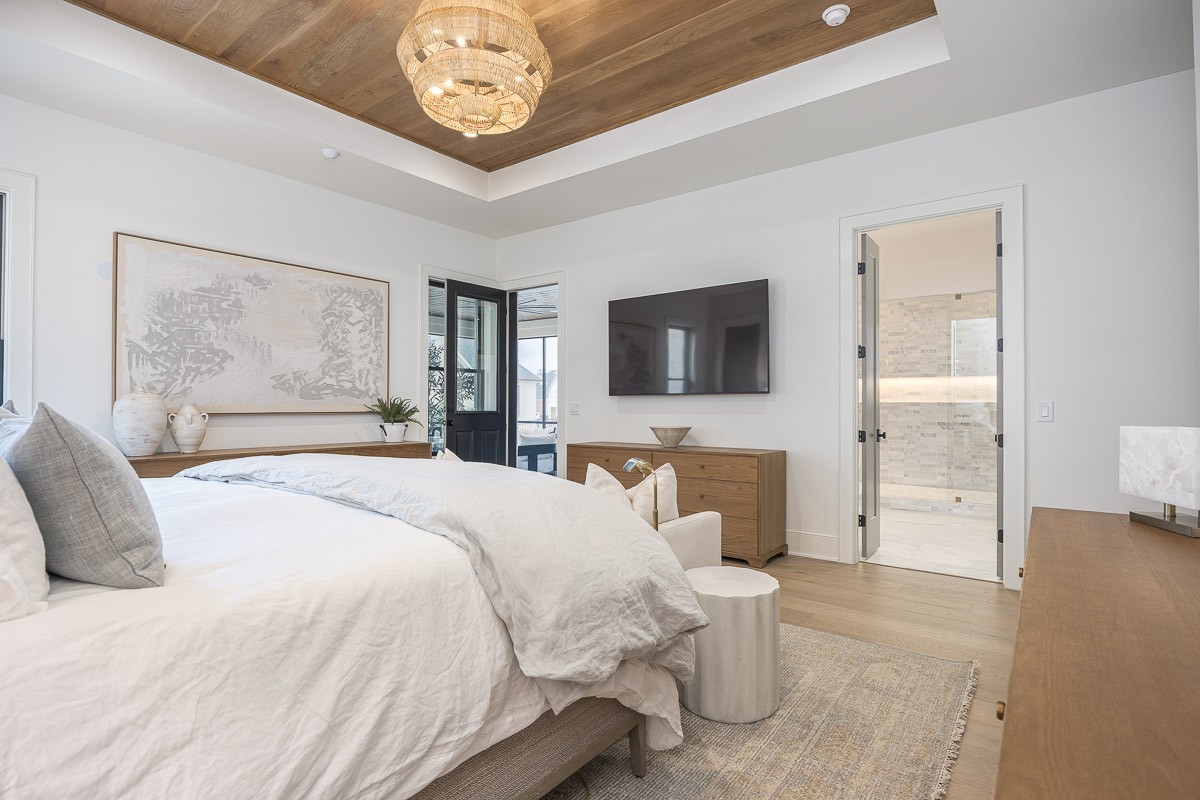 8126 Boiling Springs Place