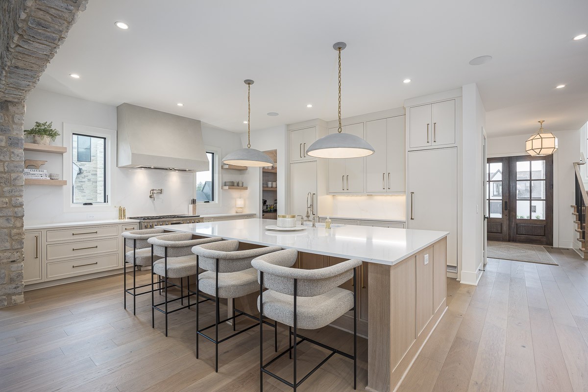 8126 Boiling Springs Place