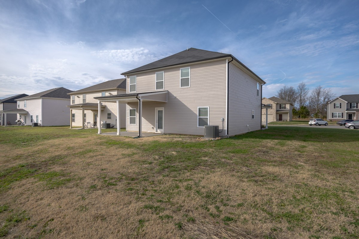 2252 Viking Ct