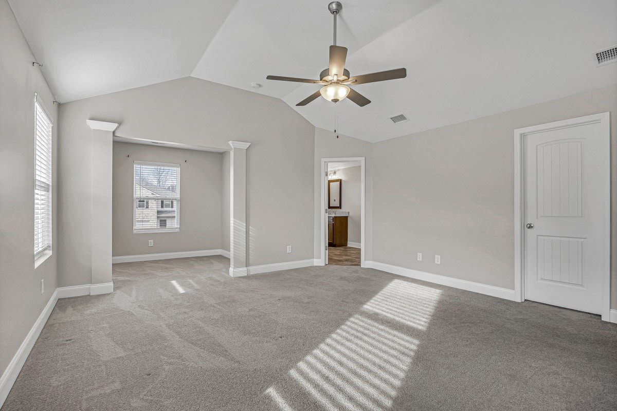 2252 Viking Ct