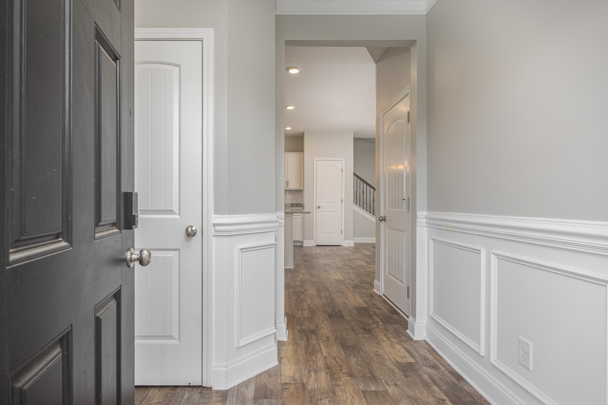 2252 Viking Ct