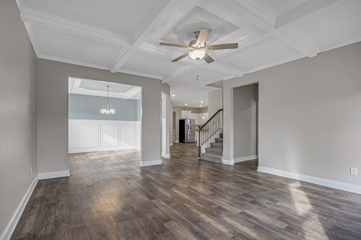 2252 Viking Ct