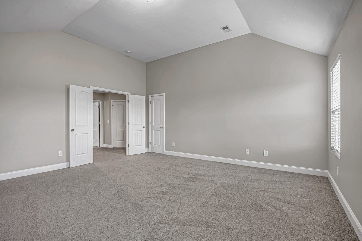 2252 Viking Ct