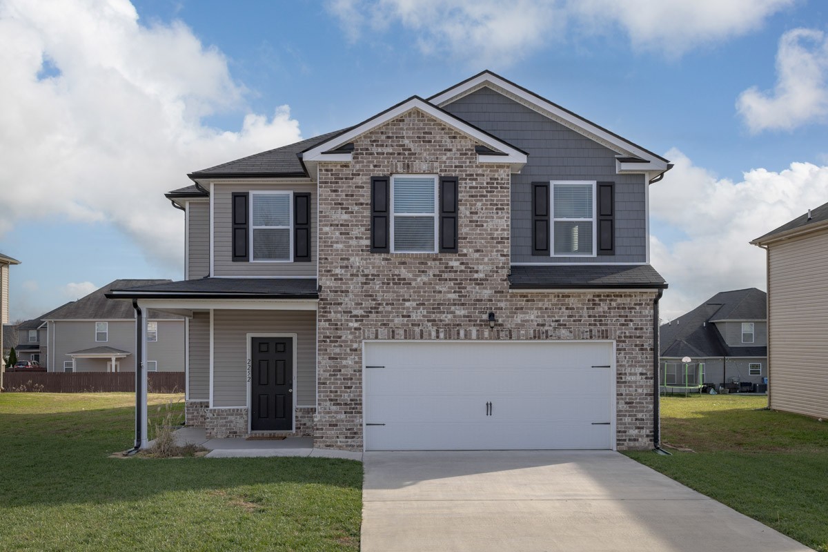 2252 Viking Ct