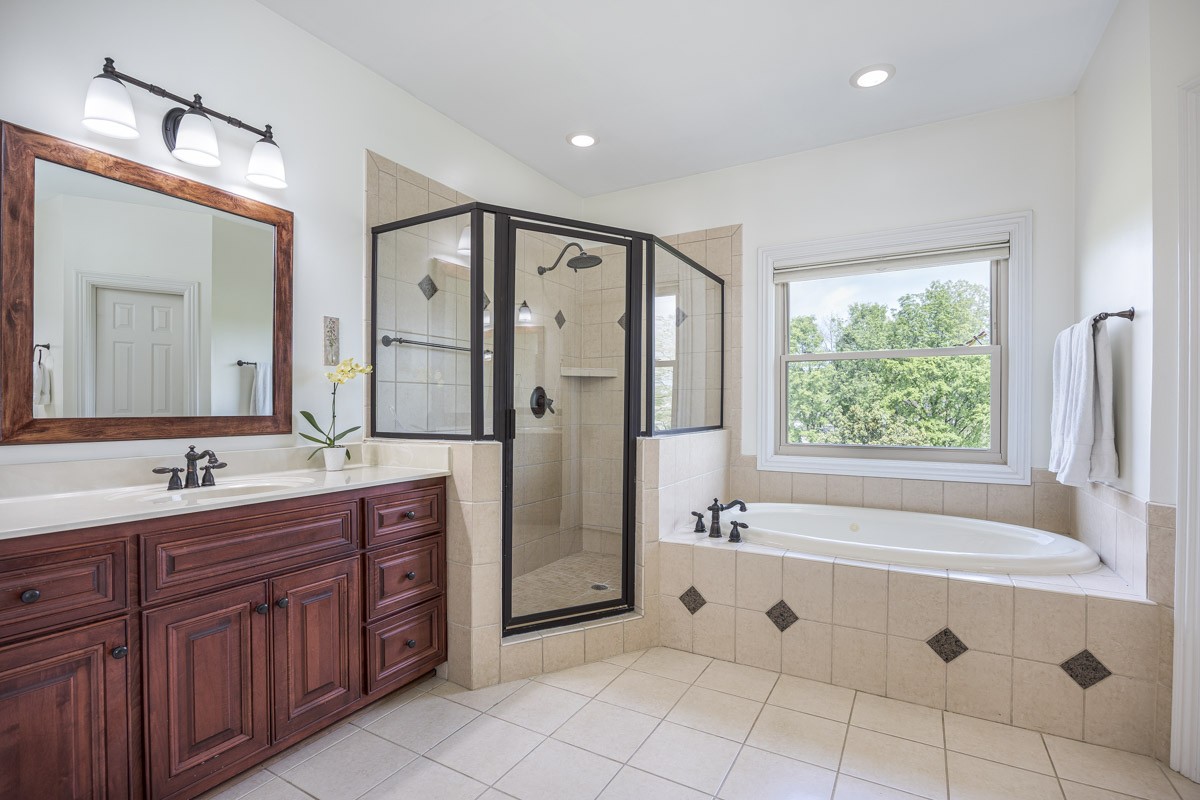 474 Bonnie Valley Dr