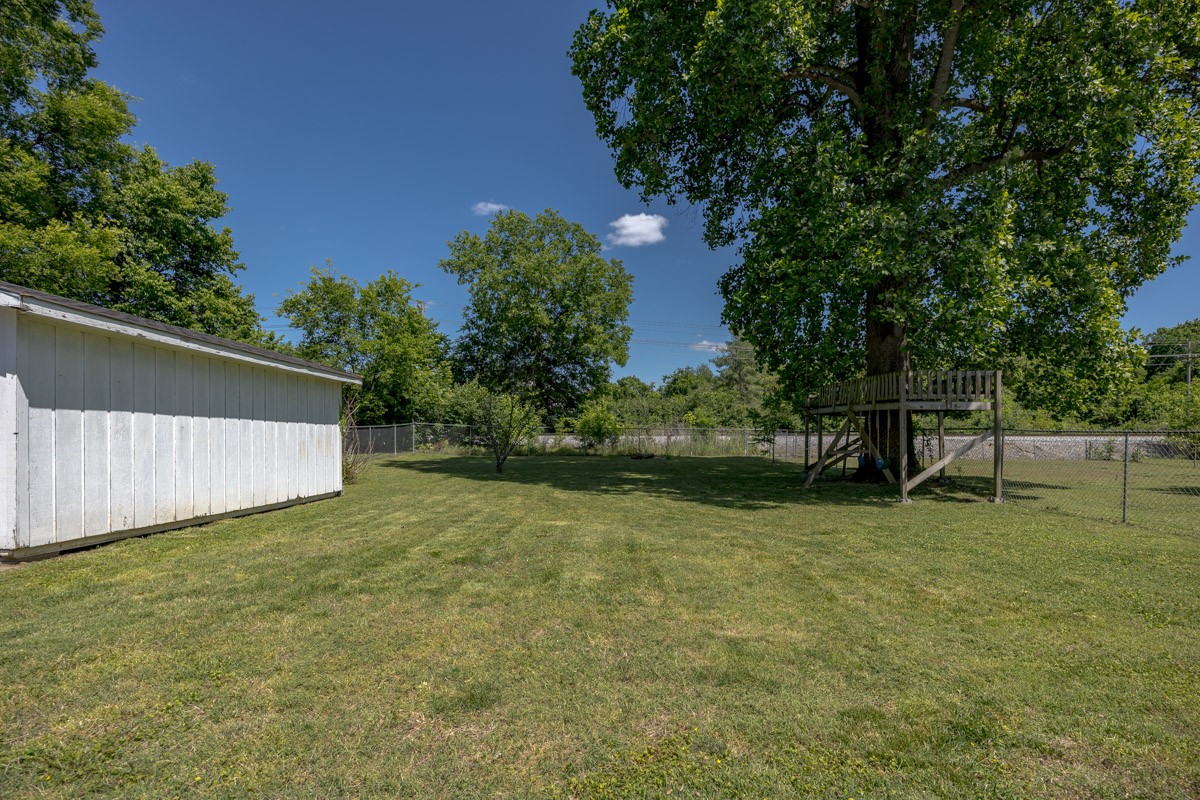 1413 Sunset Dr