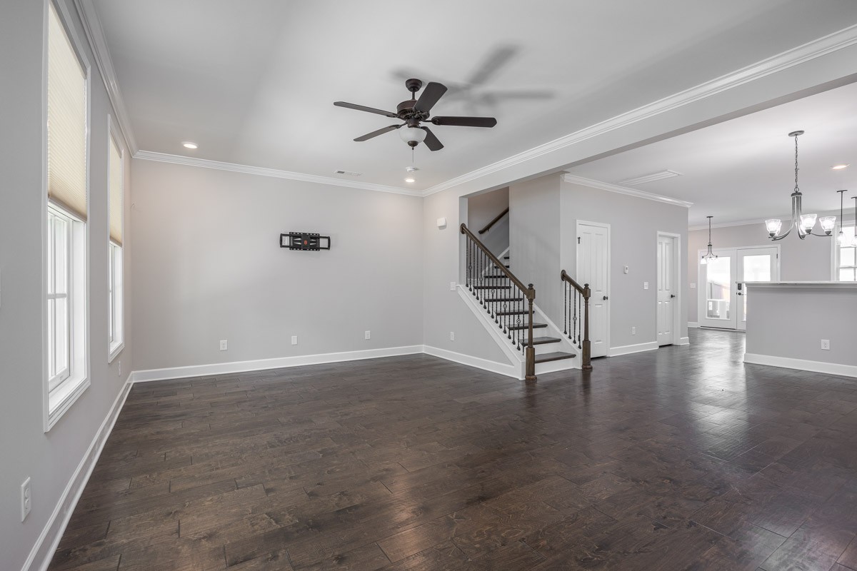 3043 Rural Plains Cir