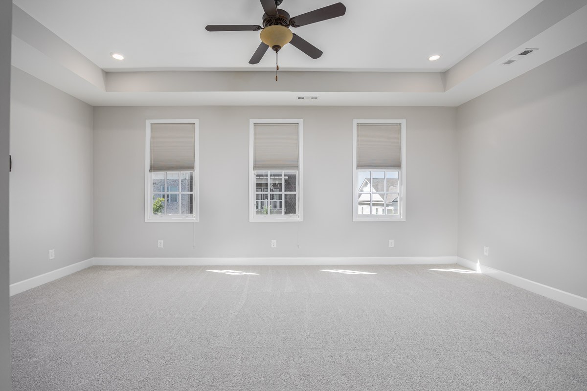 3043 Rural Plains Cir