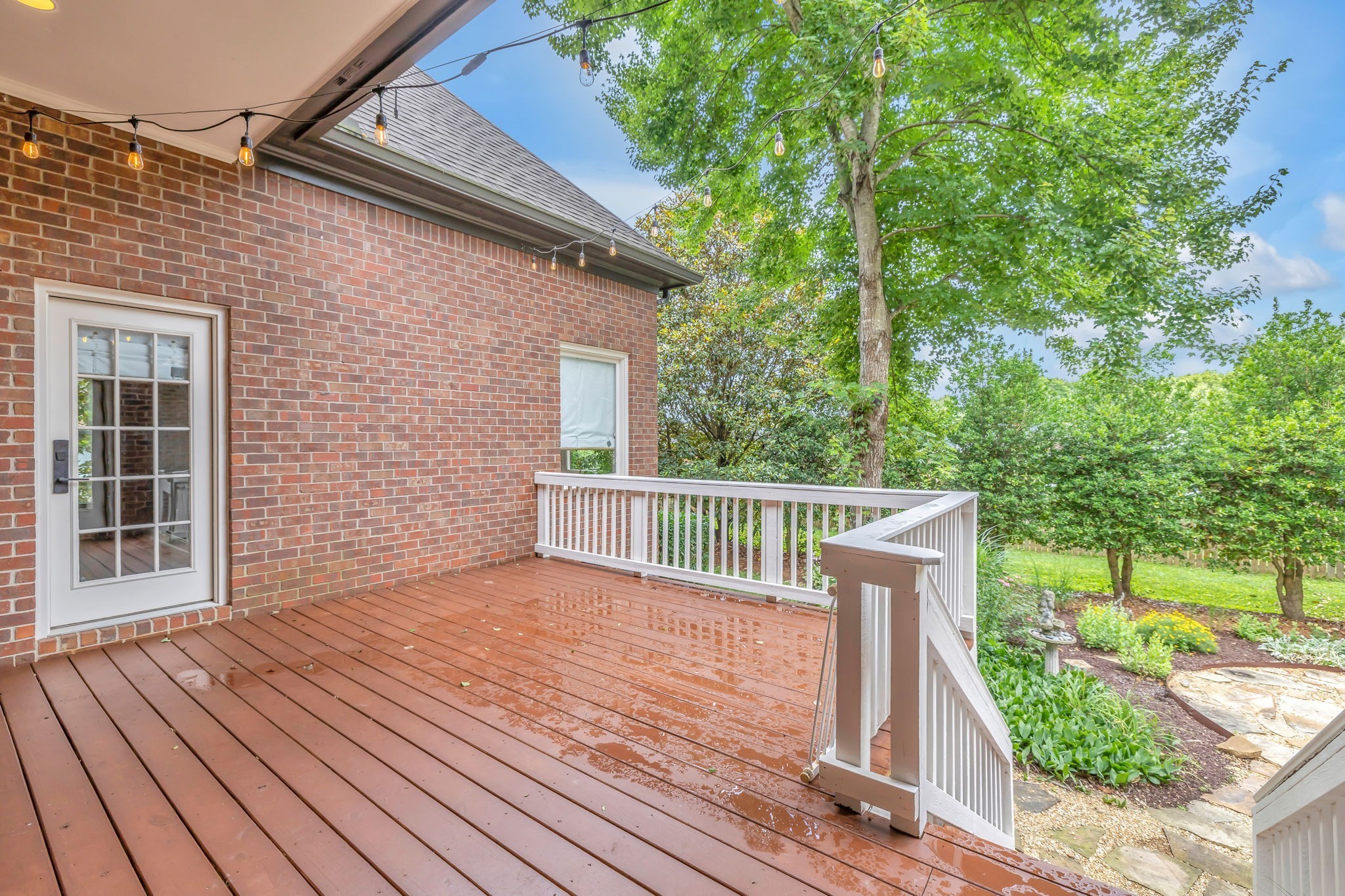 729 Harrow Ln