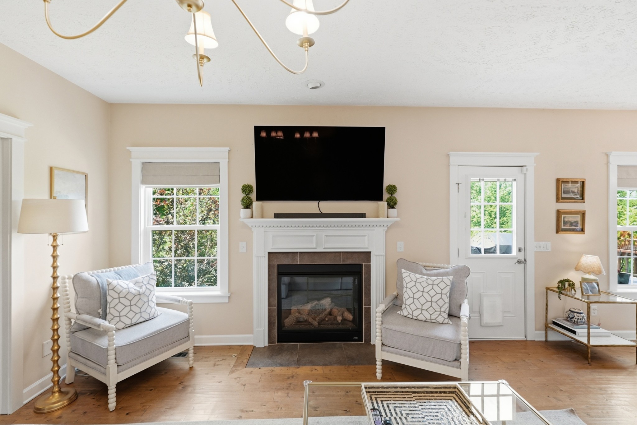 8012 Mandan Dr