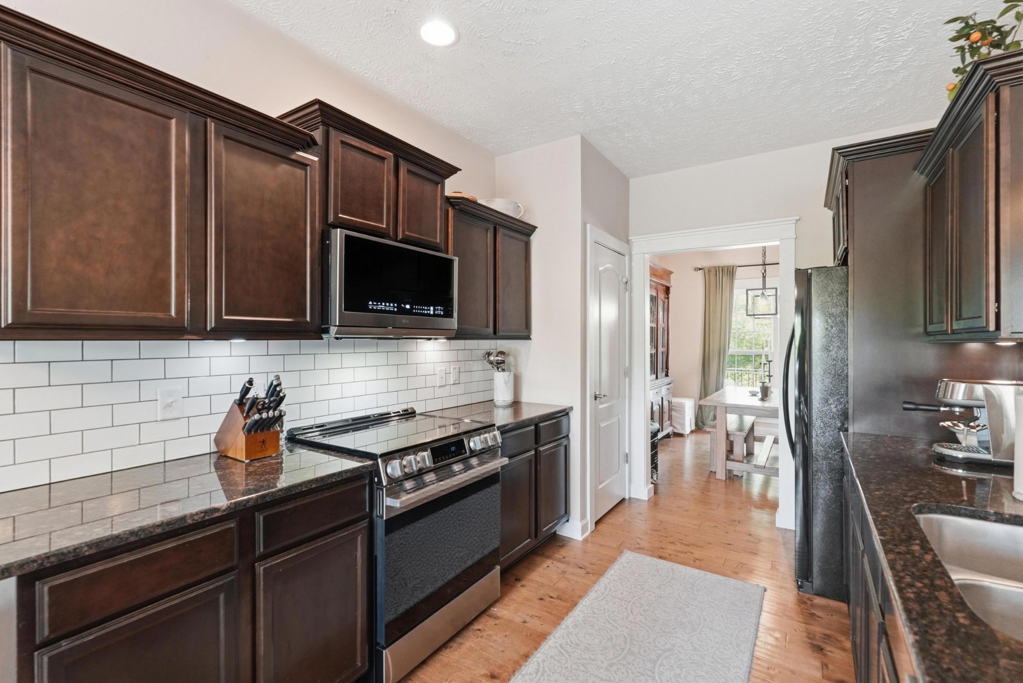 8012 Mandan Dr