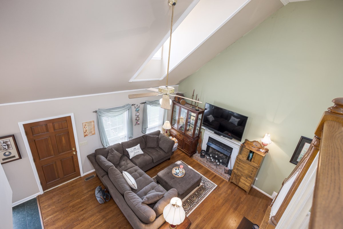 2858 Iroquois Dr