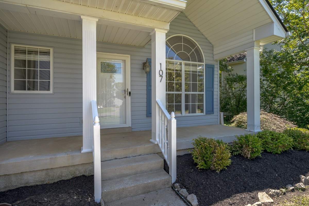 107 Ella St
