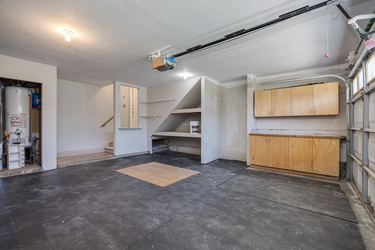107 Ella St
