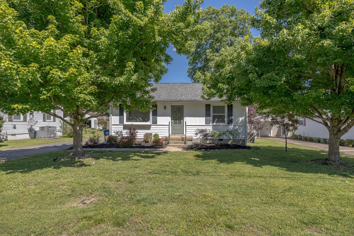1413 Sunset Dr