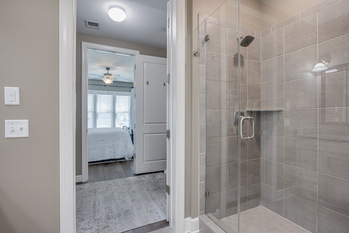6051 Rural Plains Cir Unit: 202