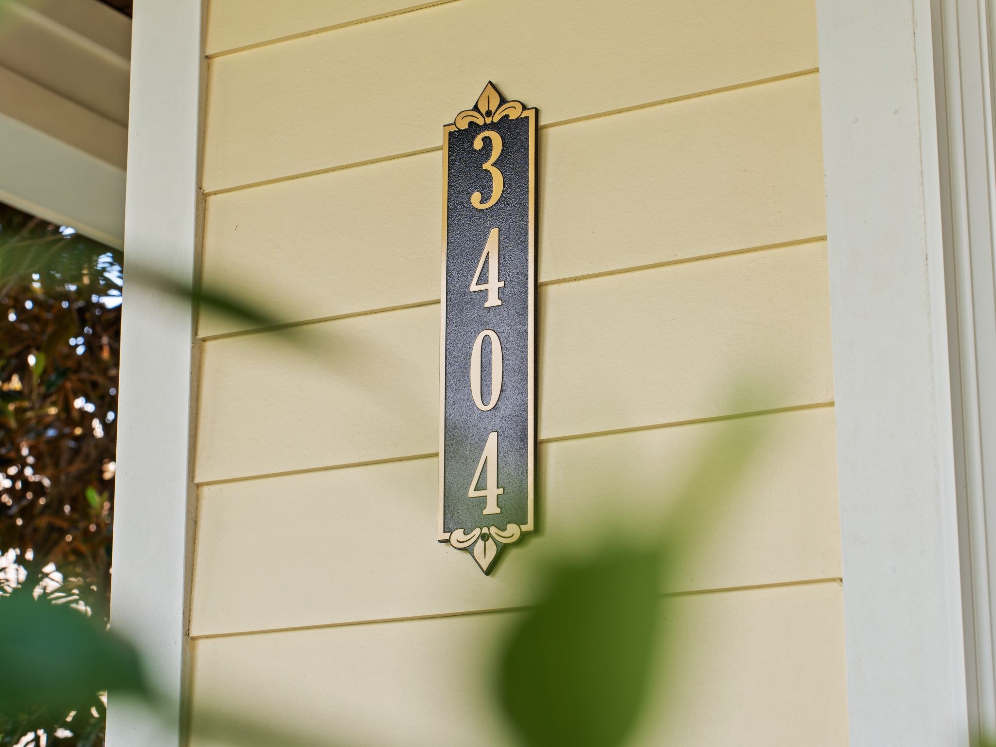 3404 Colebrook Dr