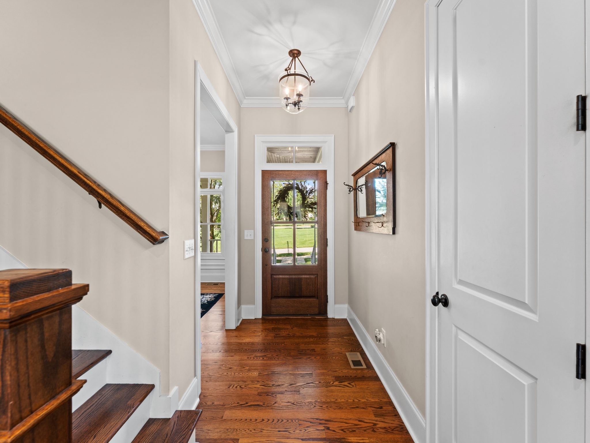 3404 Colebrook Dr