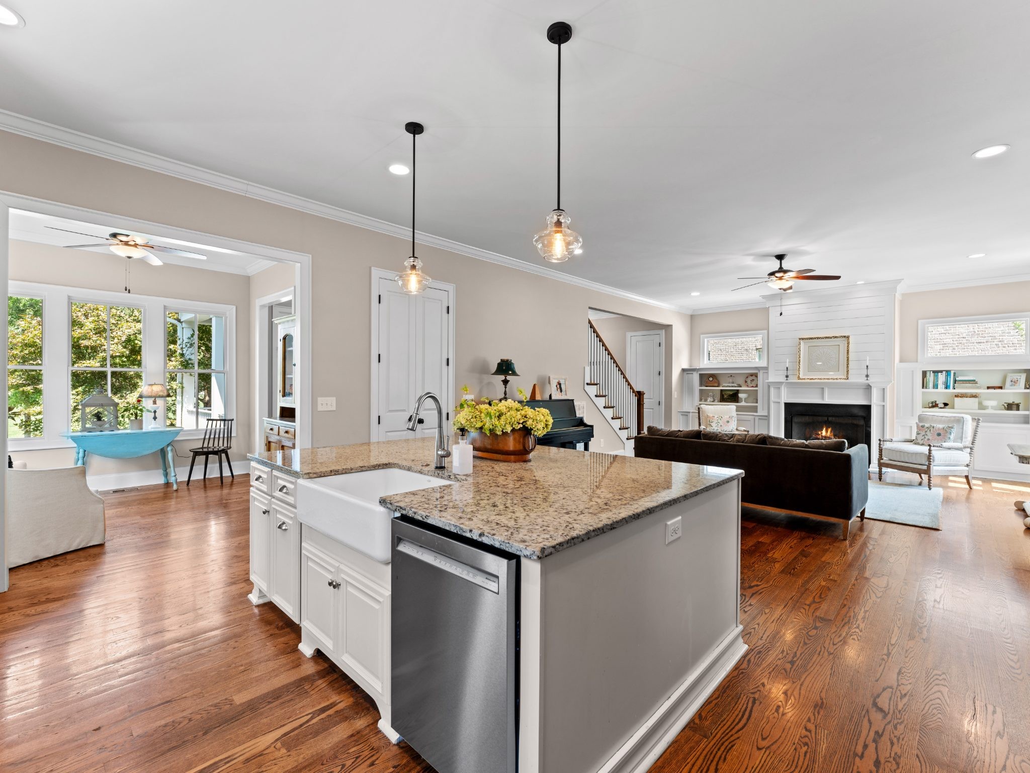 3404 Colebrook Dr