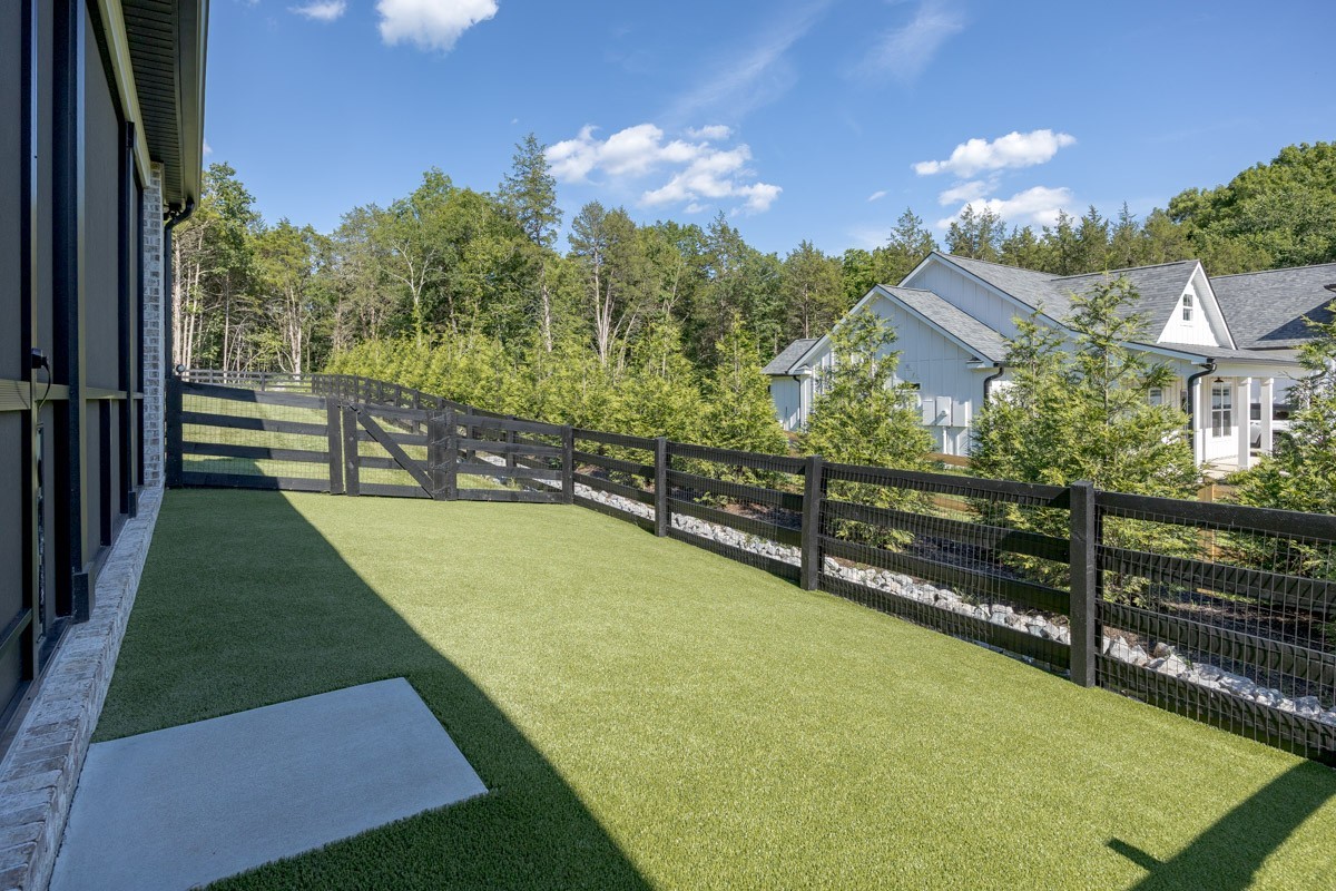 2207 Carpenter Bridge Rd