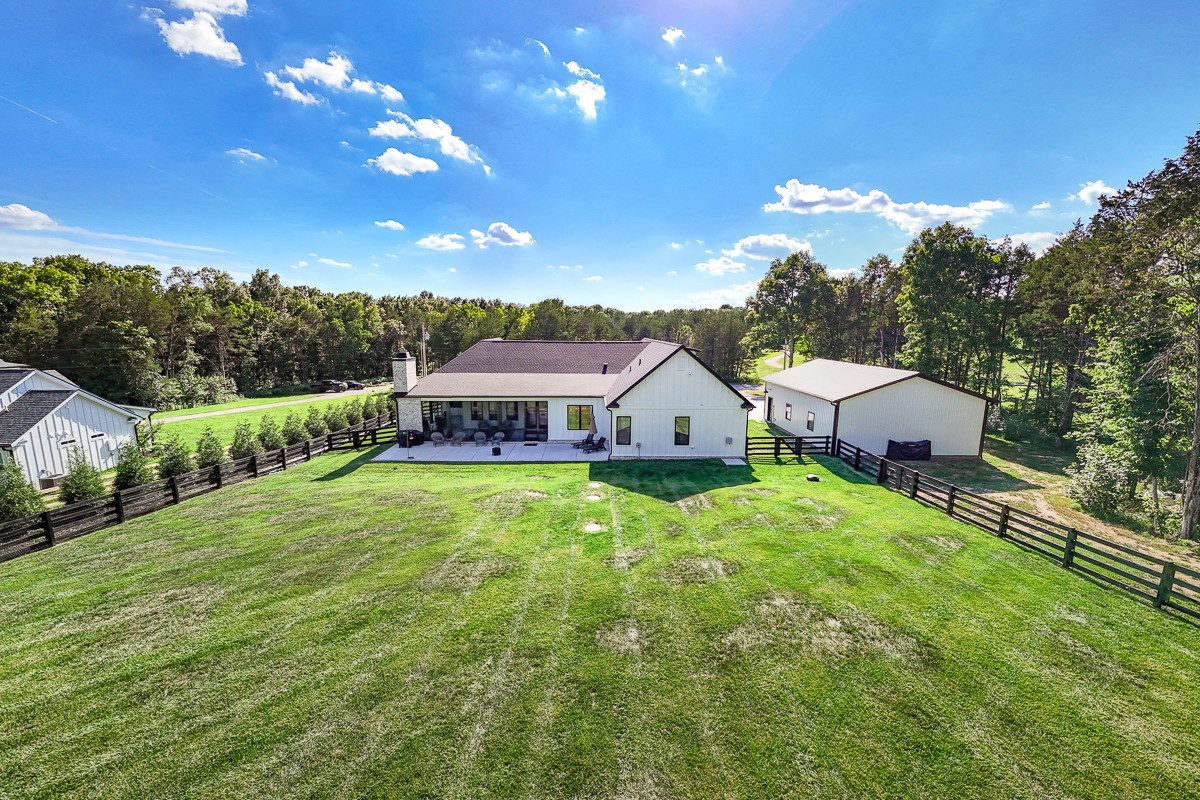 2207 Carpenter Bridge Rd