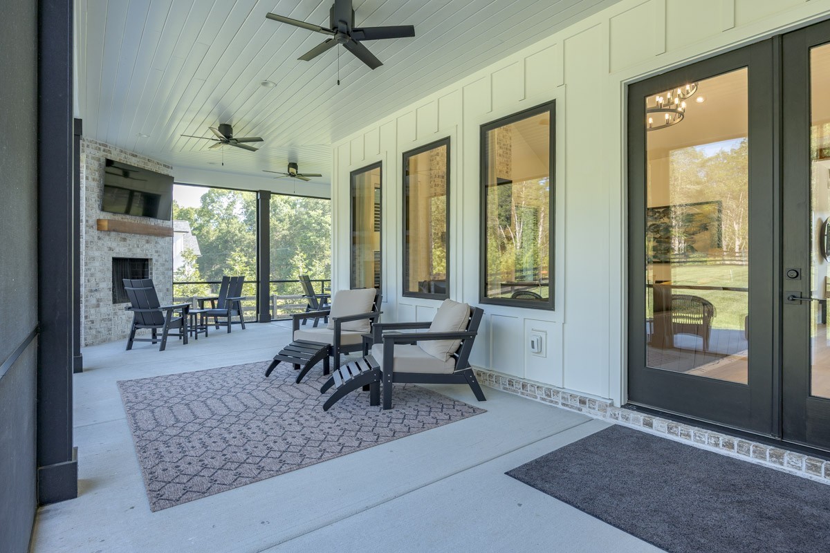 2207 Carpenter Bridge Rd