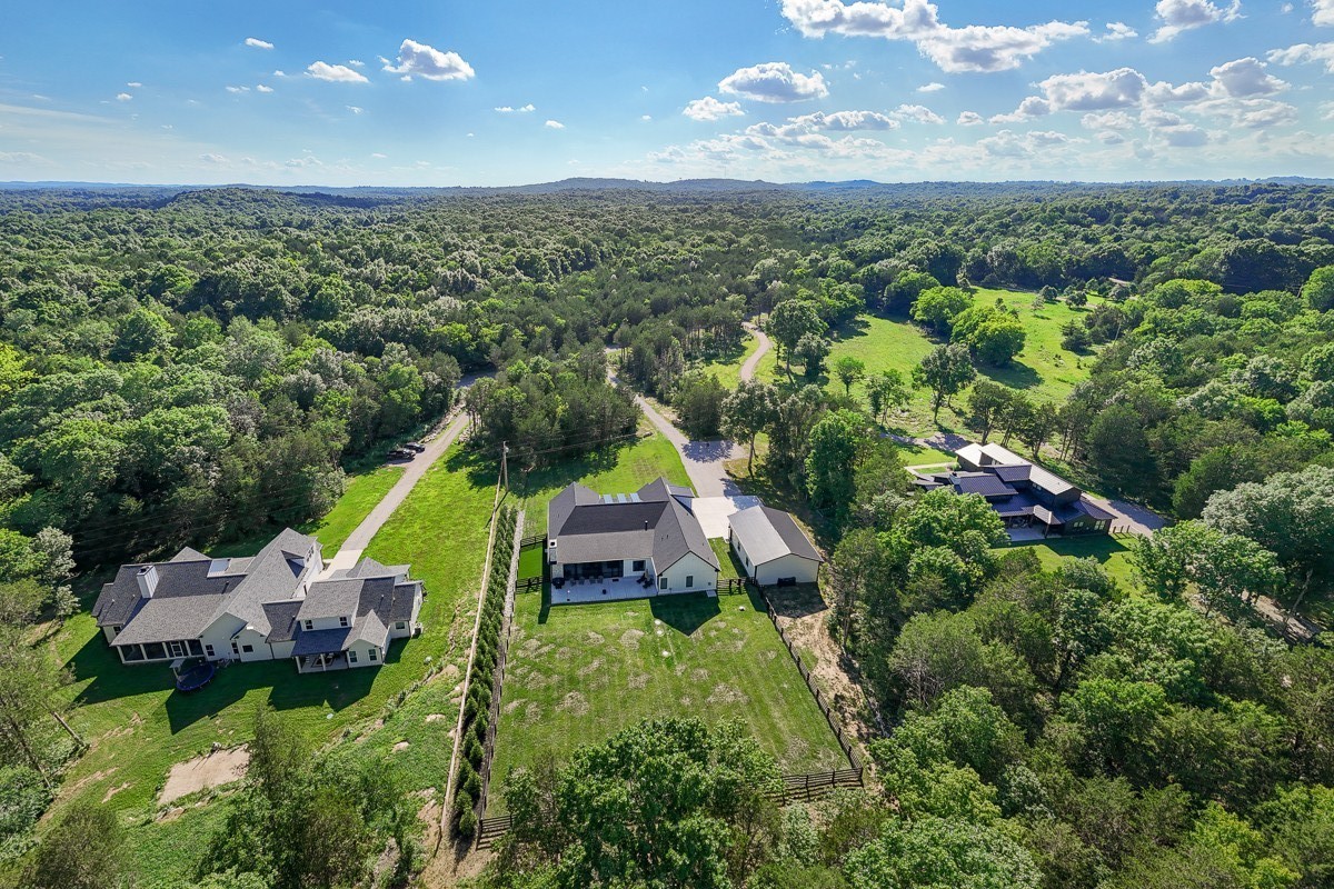2207 Carpenter Bridge Rd