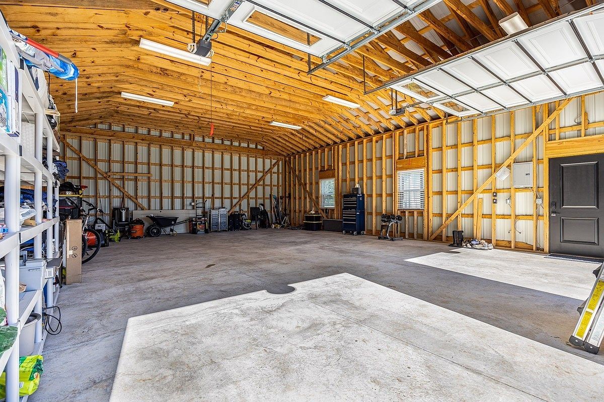 2207 Carpenter Bridge Rd