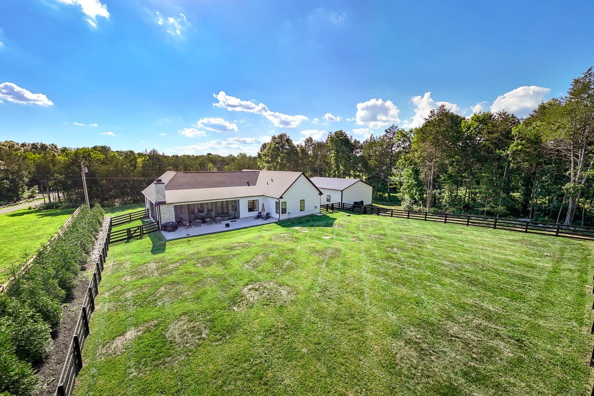 2207 Carpenter Bridge Rd