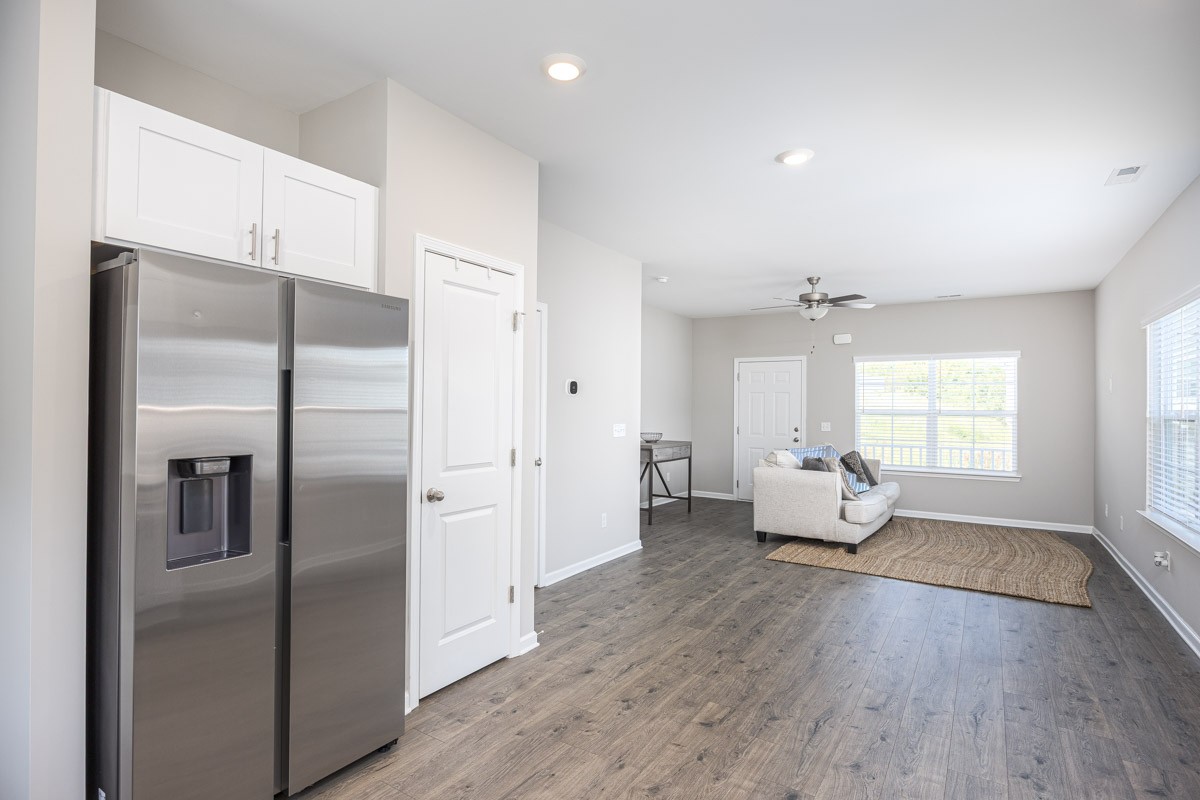 326 Kristen Ct