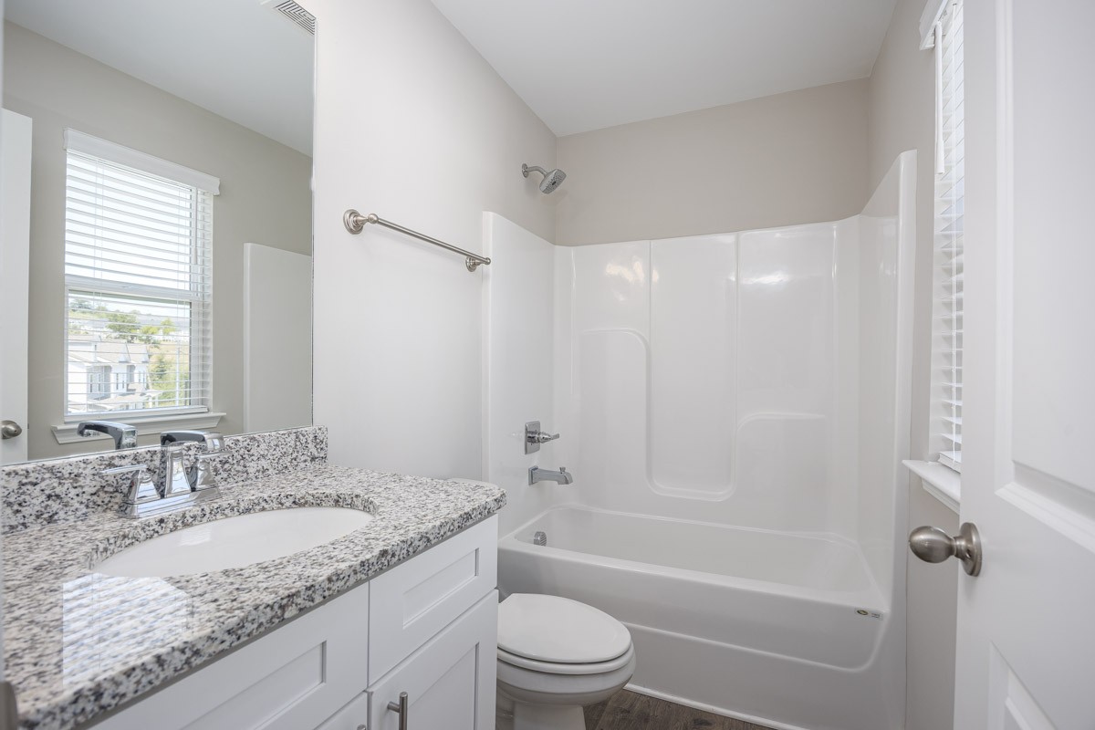 326 Kristen Ct