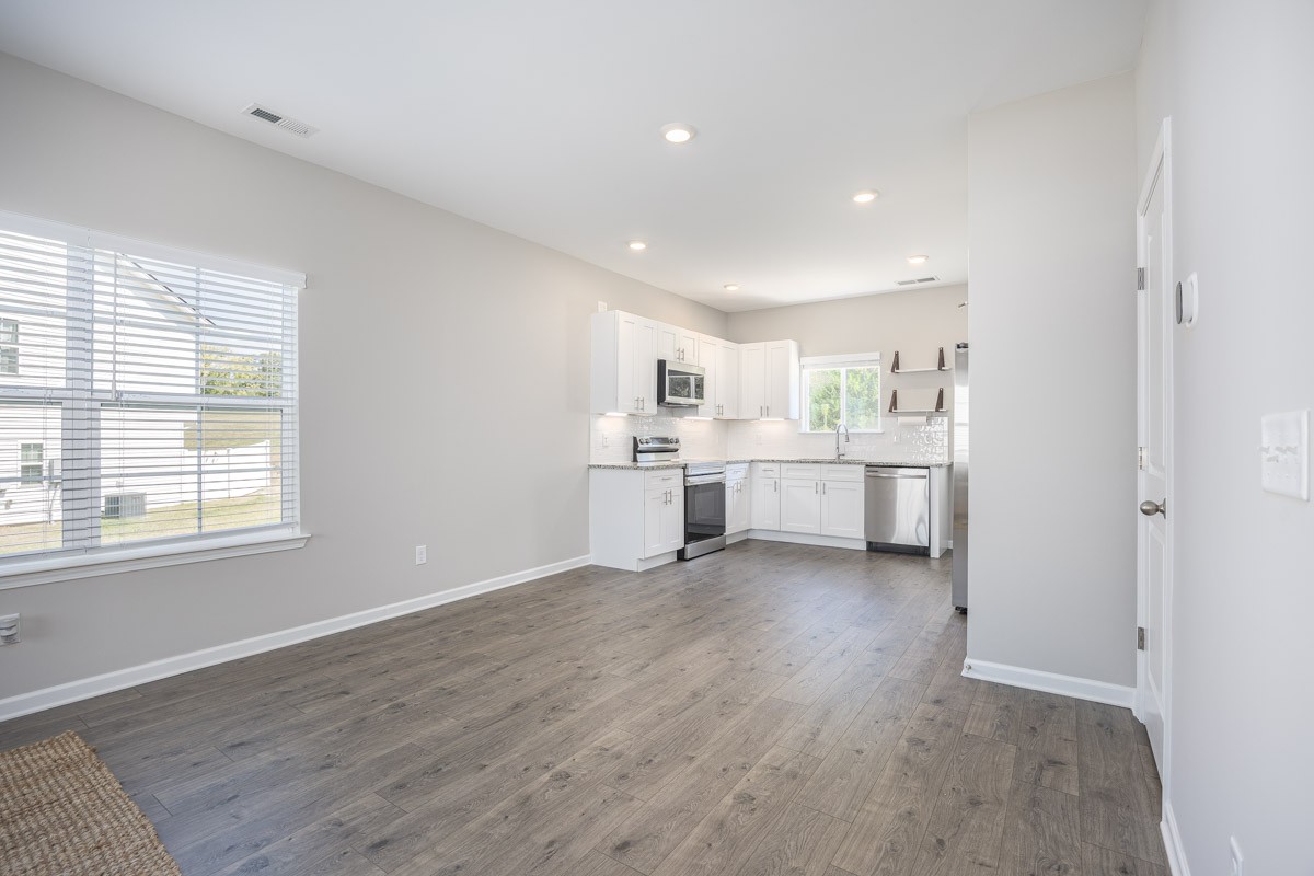 326 Kristen Ct