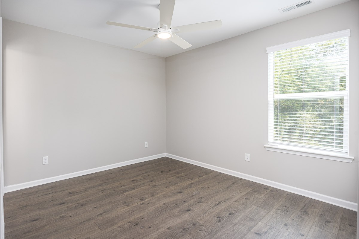 326 Kristen Ct