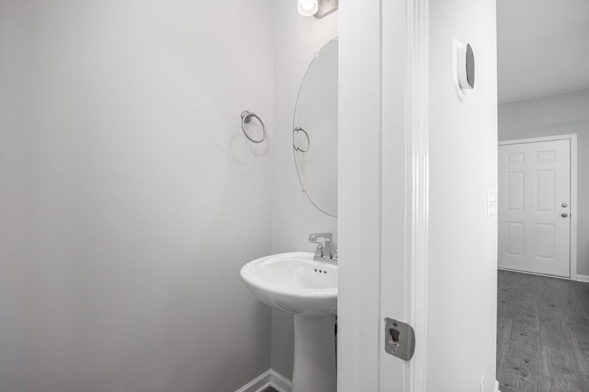 326 Kristen Ct