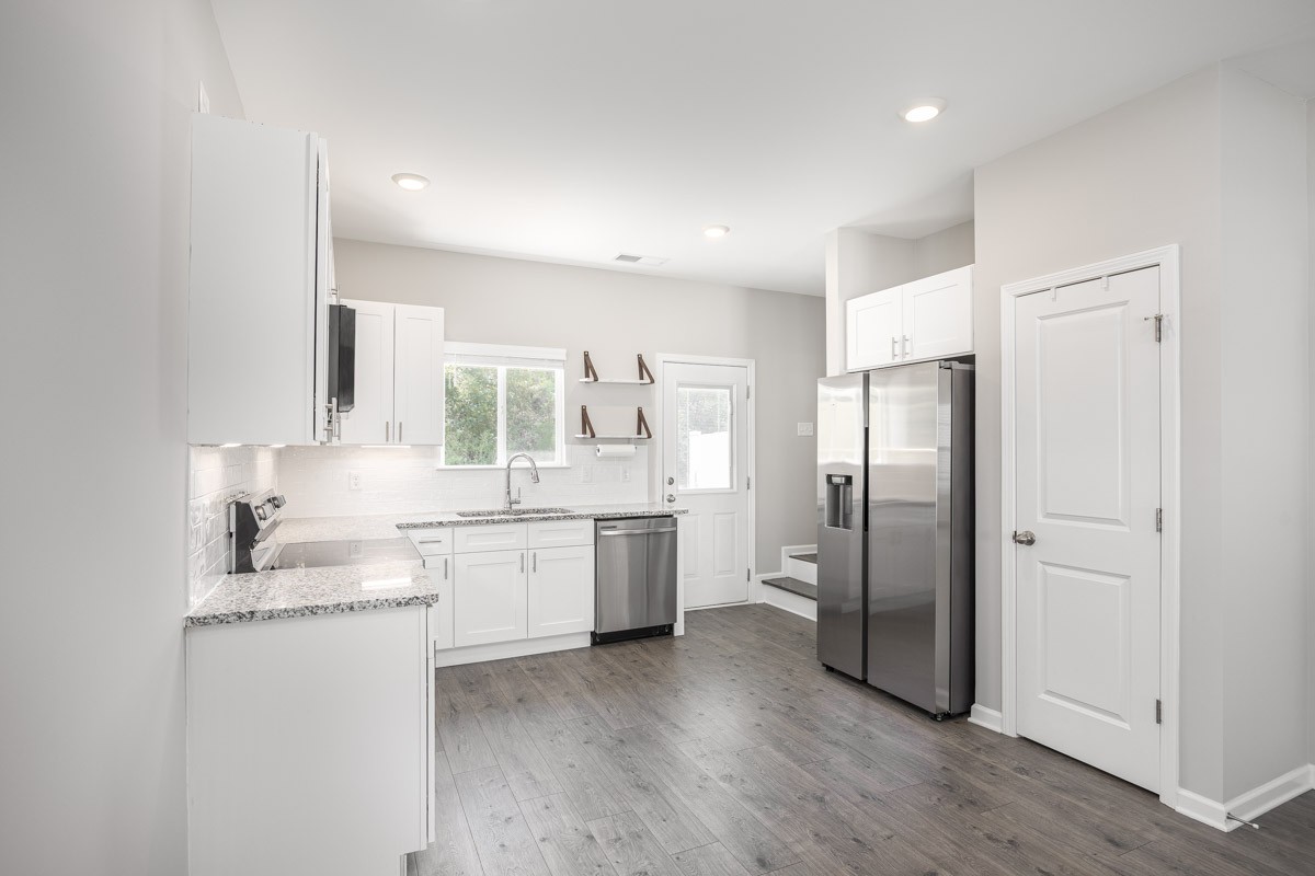 326 Kristen Ct
